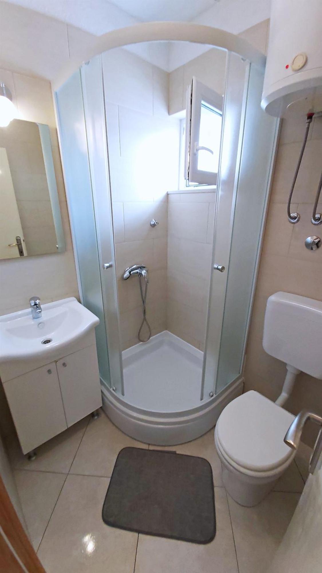 Apartments Nemira Omis Room photo