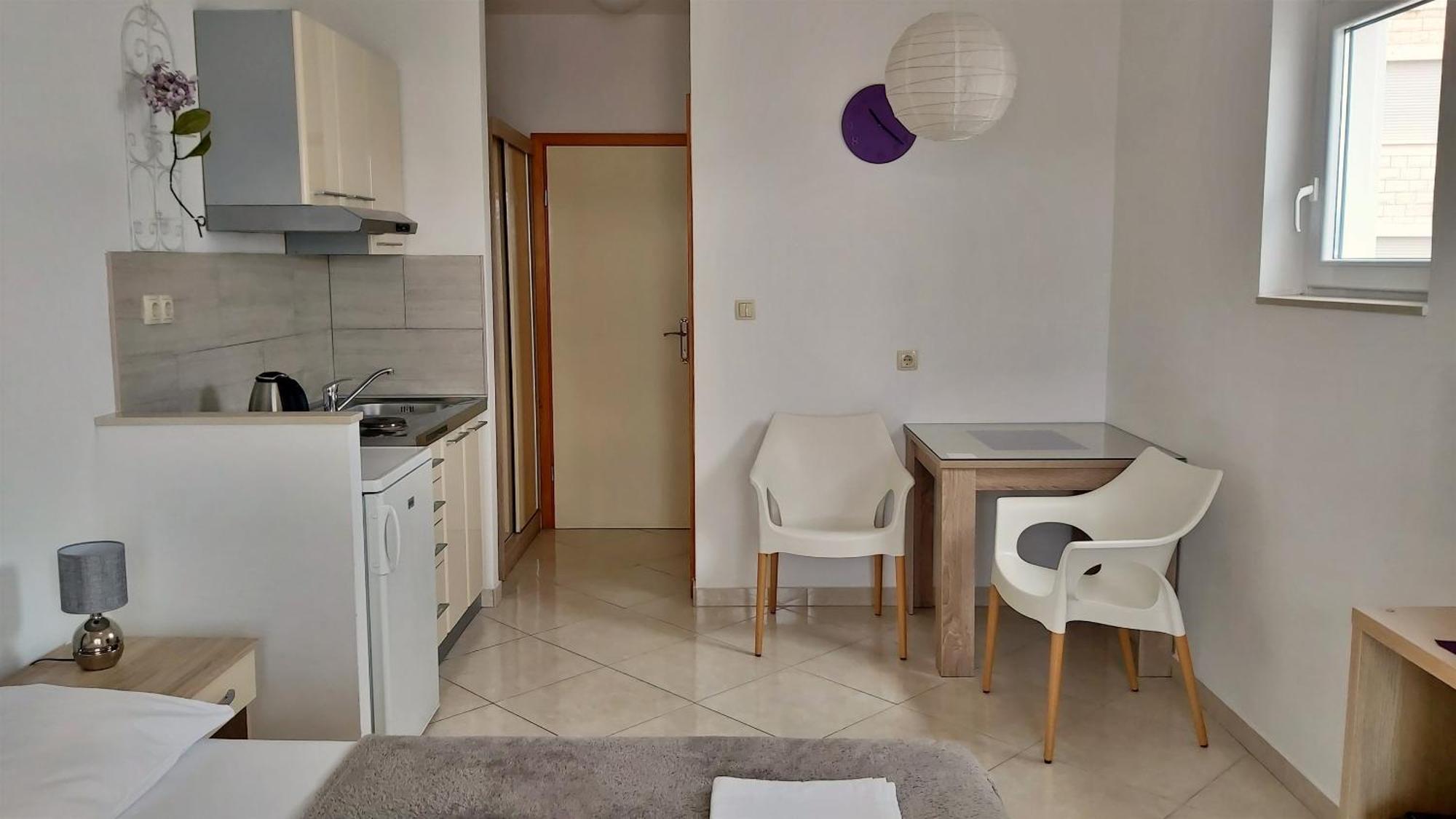 Apartments Nemira Omis Room photo