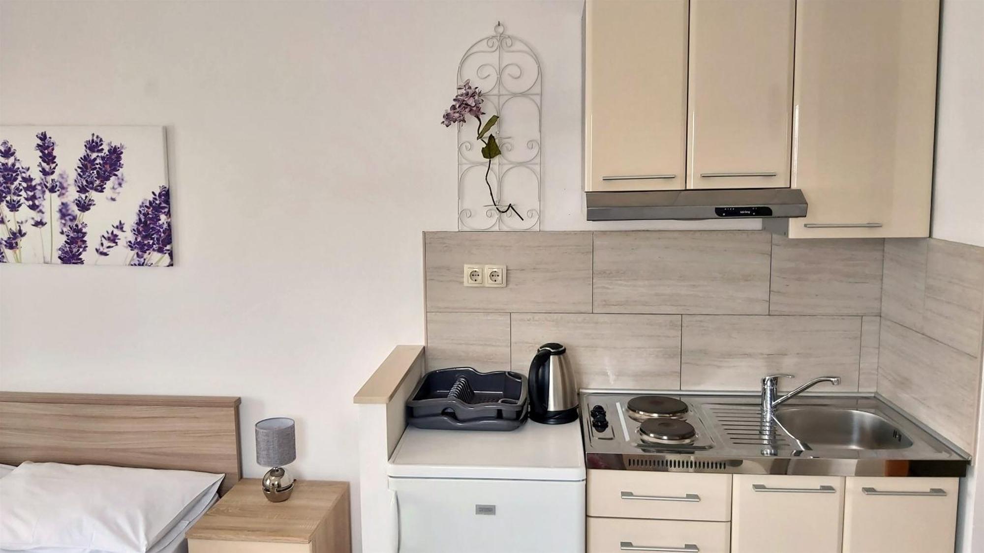 Apartments Nemira Omis Room photo