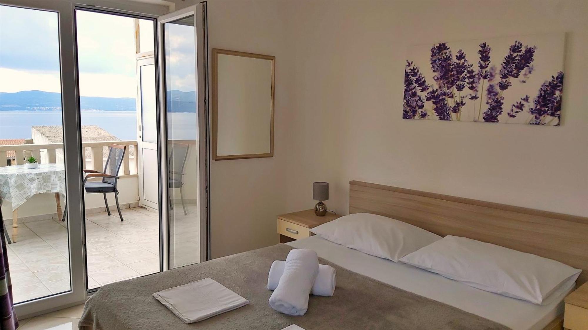 Apartments Nemira Omis Room photo