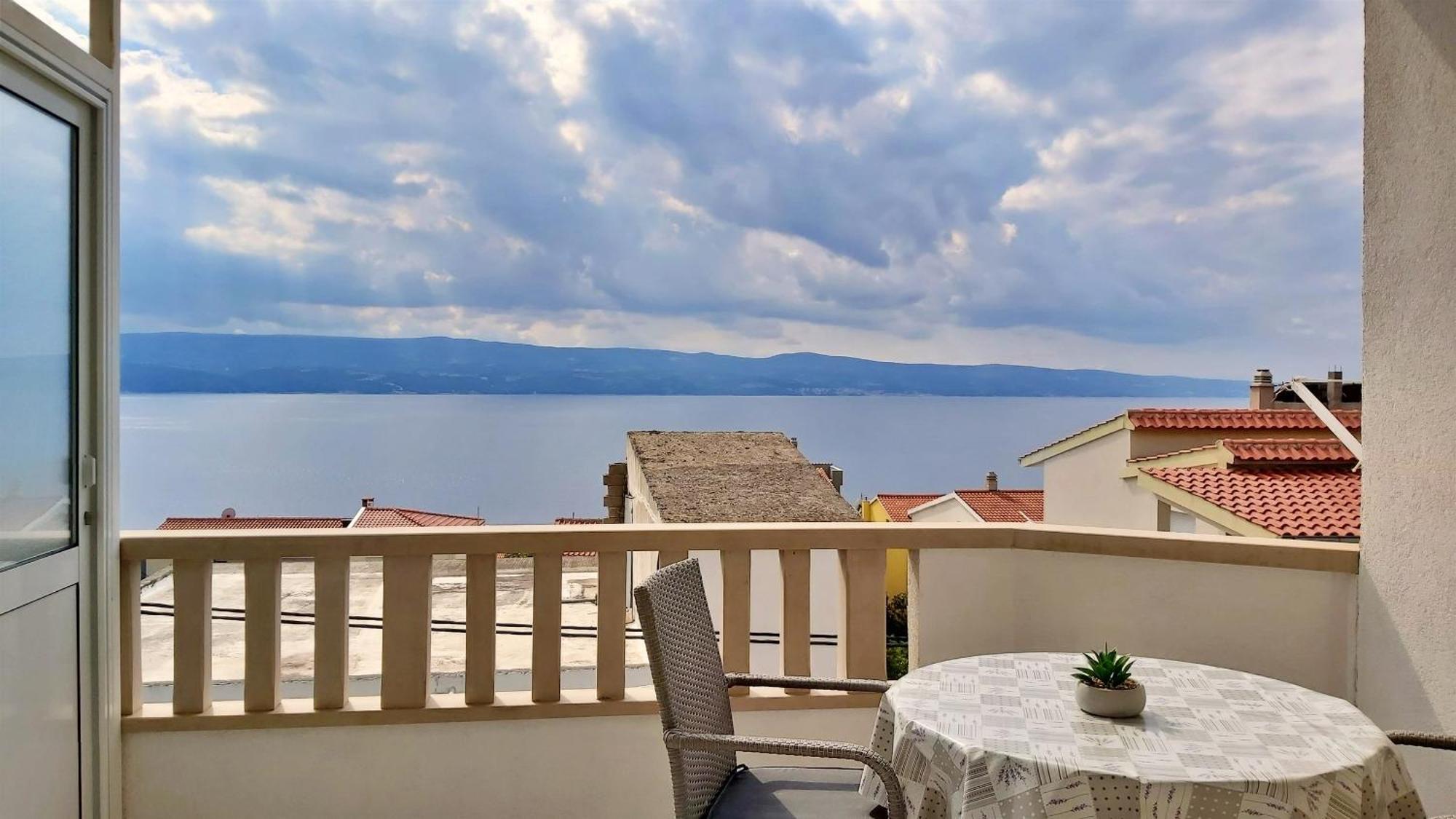 Apartments Nemira Omis Room photo